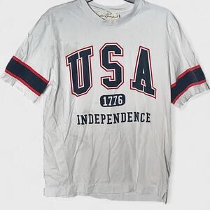MENS White USA 1776 Independence Distressed FLAWED Graphic Shirt - Size M